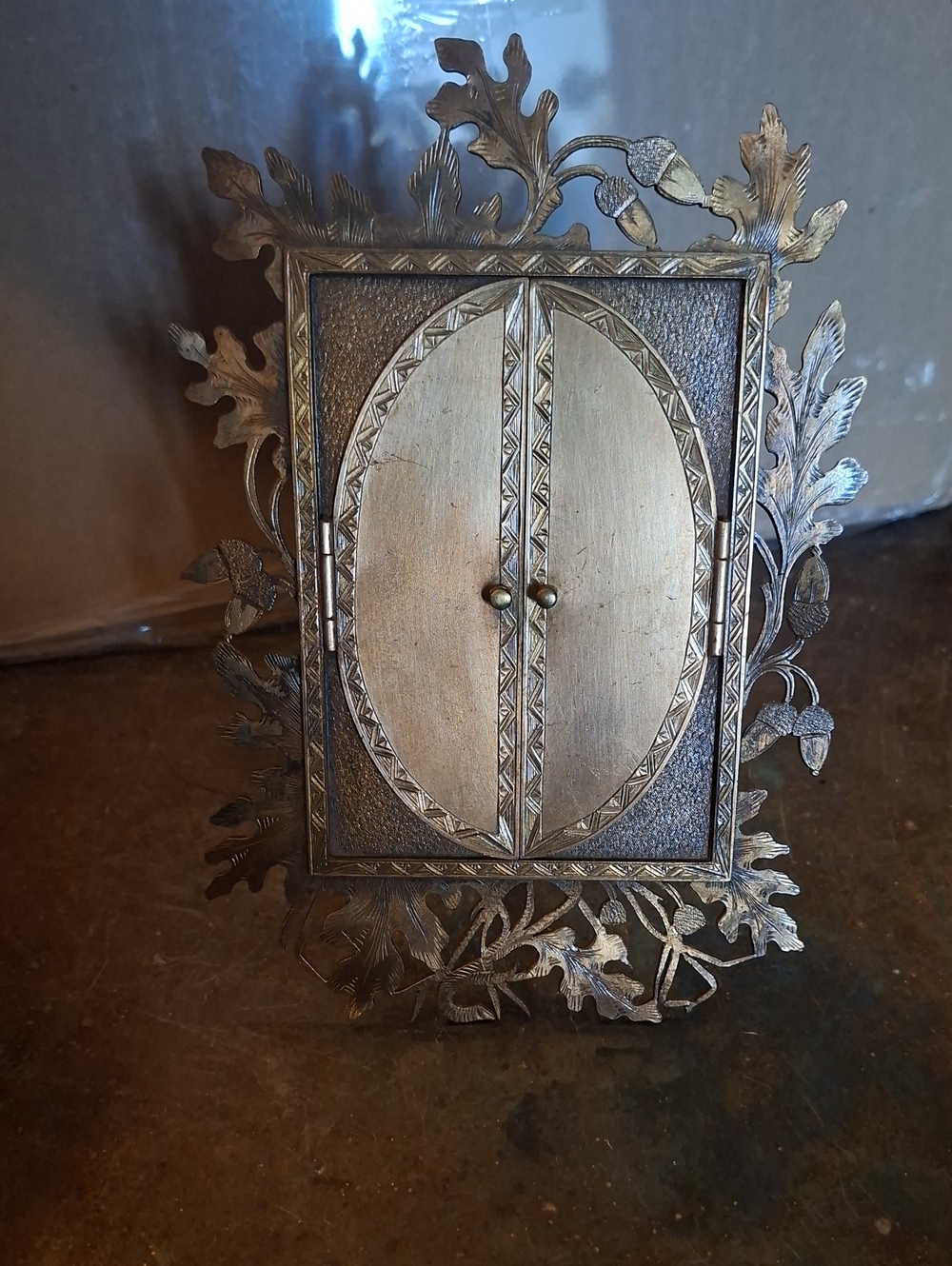 1880 - 1900 Bronze Engraved Acorn / Oak Leaf Triptych Frame